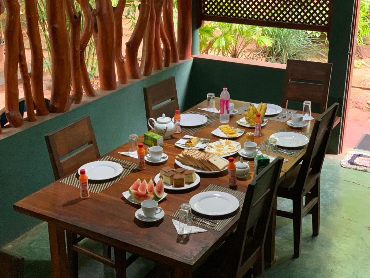 Walawa Blue Sapphire Hotell Udawalawe Eksteriør bilde