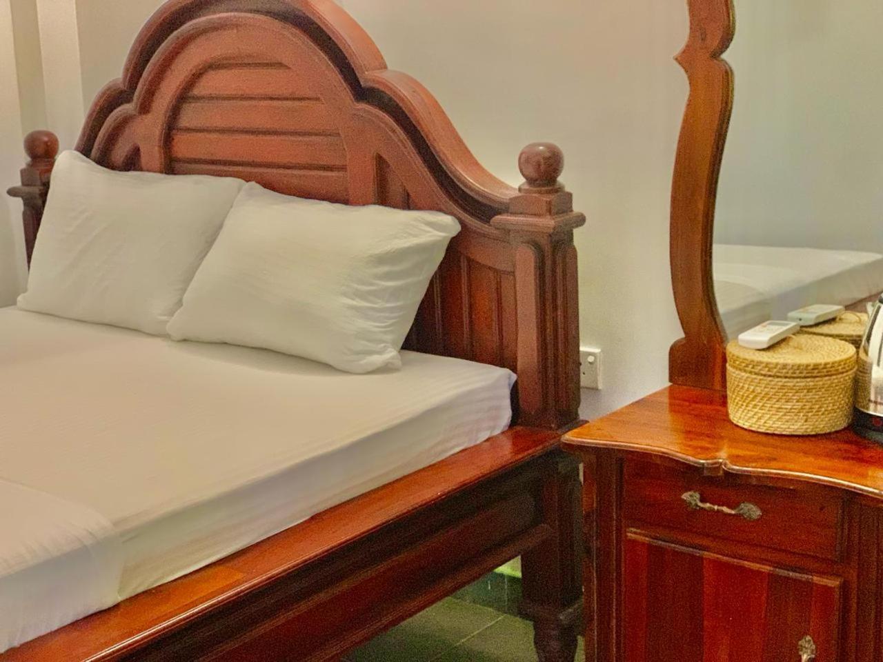 Walawa Blue Sapphire Hotell Udawalawe Eksteriør bilde