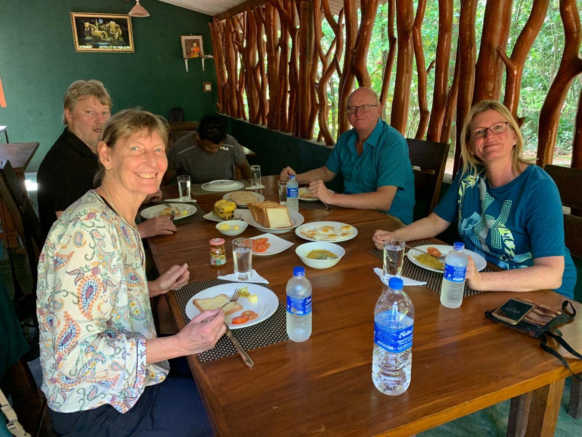 Walawa Blue Sapphire Hotell Udawalawe Eksteriør bilde