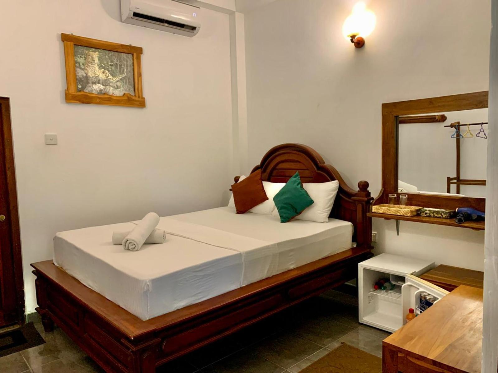 Walawa Blue Sapphire Hotell Udawalawe Eksteriør bilde